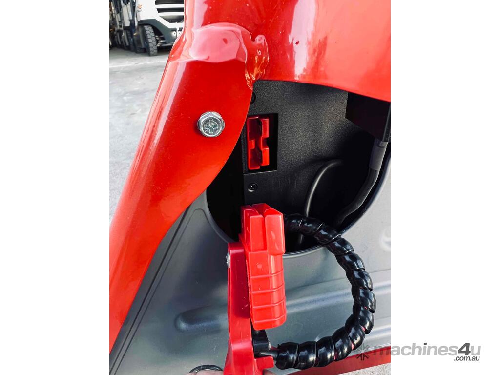 Hangcha 1.5t Pallet Truck CBD15-WS - 10 Amp Electric 1.4m Turn Radius
